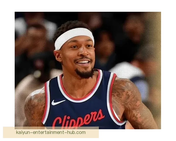 杨瀚森远赴墨西哥城出战季后赛快船弃用他仍肩负重任